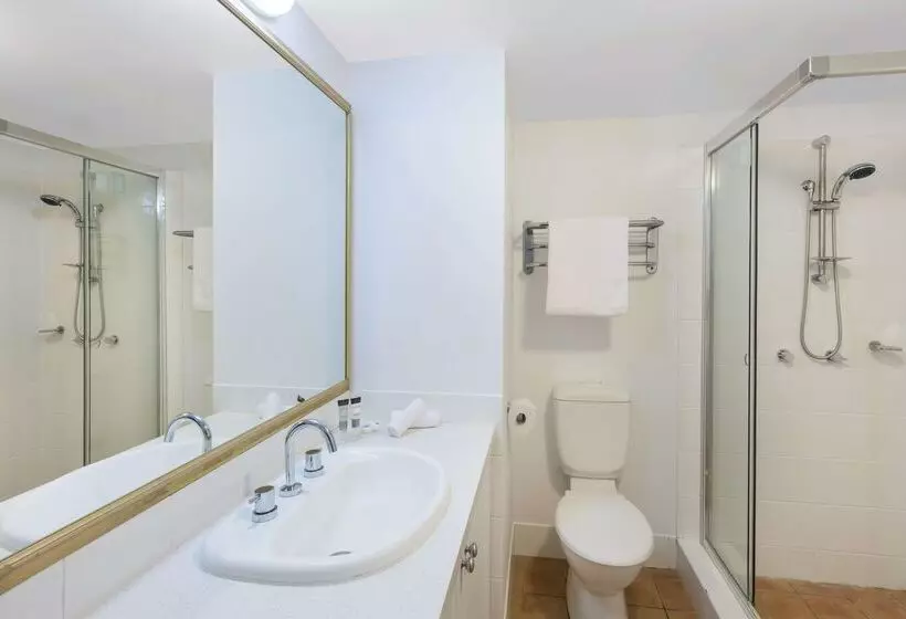 Oaks Gold Coast Calypso Plaza Suites