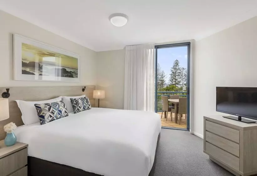 Oaks Gold Coast Calypso Plaza Suites