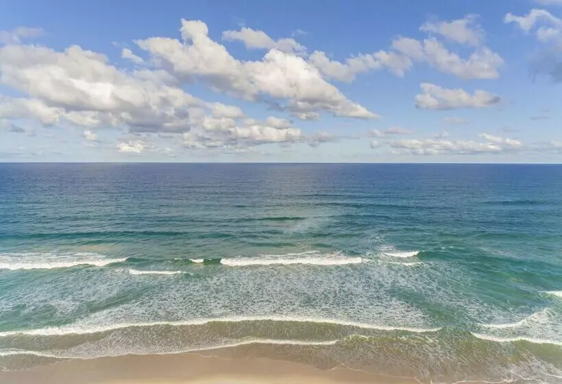 Oaks Gold Coast Calypso Plaza Suites