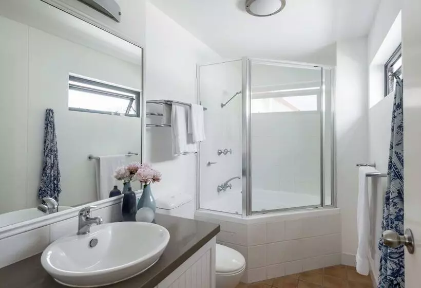 Oaks Gold Coast Calypso Plaza Suites