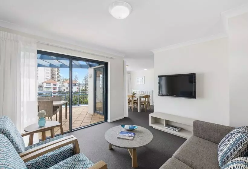 Oaks Gold Coast Calypso Plaza Suites