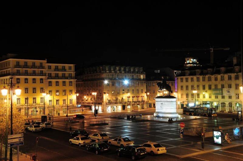 پانسیون Pensao Praca Da Figueira