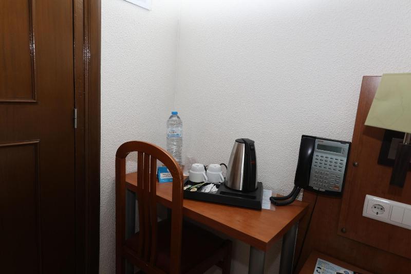 پانسیون Pensao Praca Da Figueira