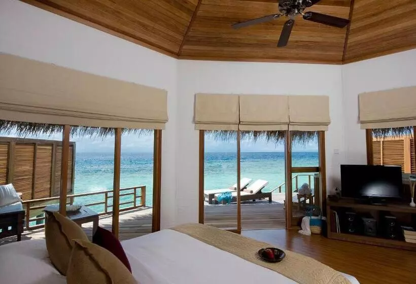 Resort Otel Kuramathi Maldives