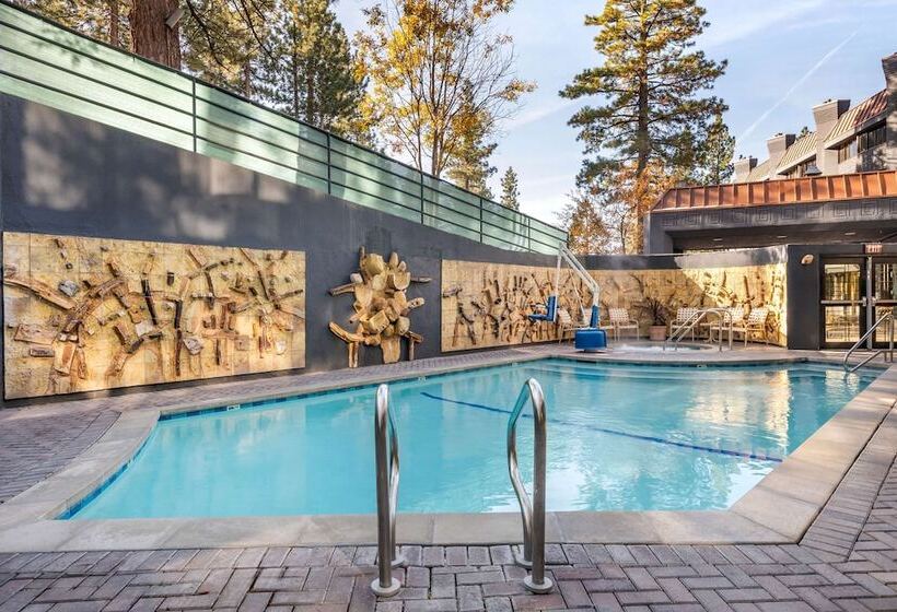 منتجع Hilton Vacation Club Tahoe Seasons Lake Tahoe