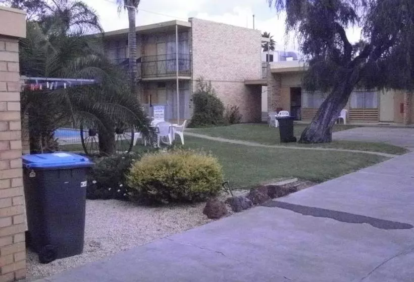 호텔 Kar Rama Motor Inn