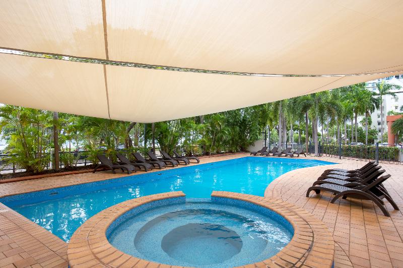 Hotel Mantra On The Esplanade