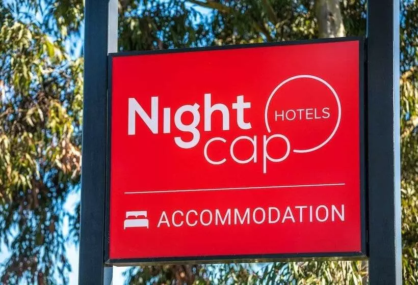 Nightcap At Ferntree Gully Hotel Motel