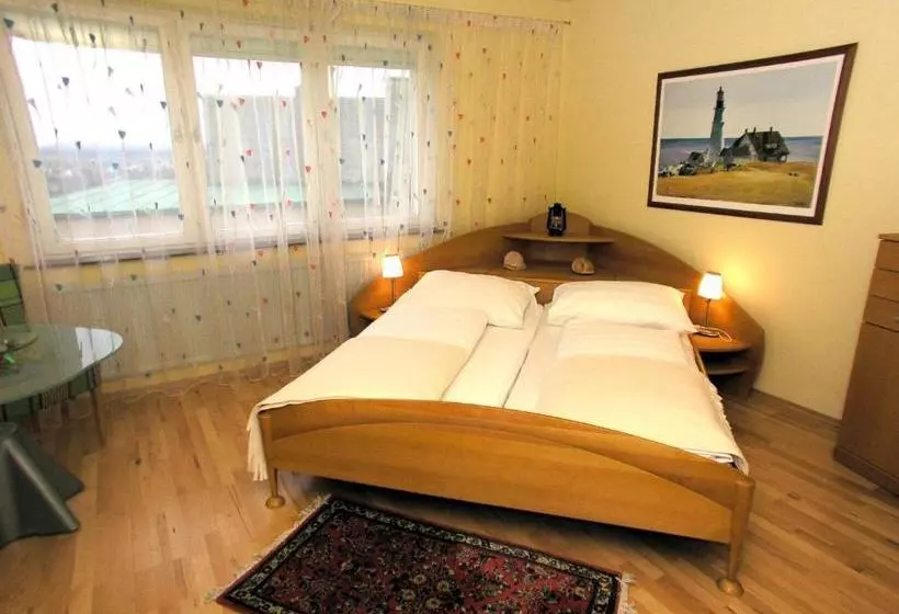 호텔 Restaurant Lauriacum