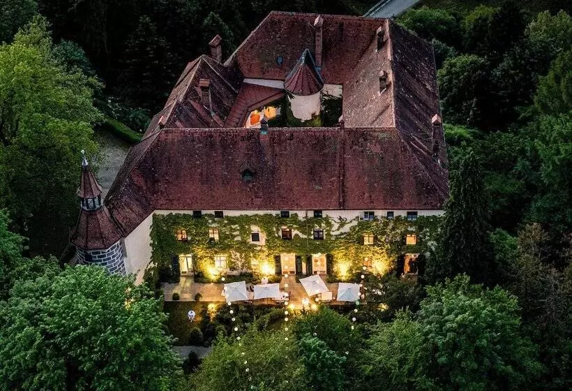 호텔 Schloss Ernegg