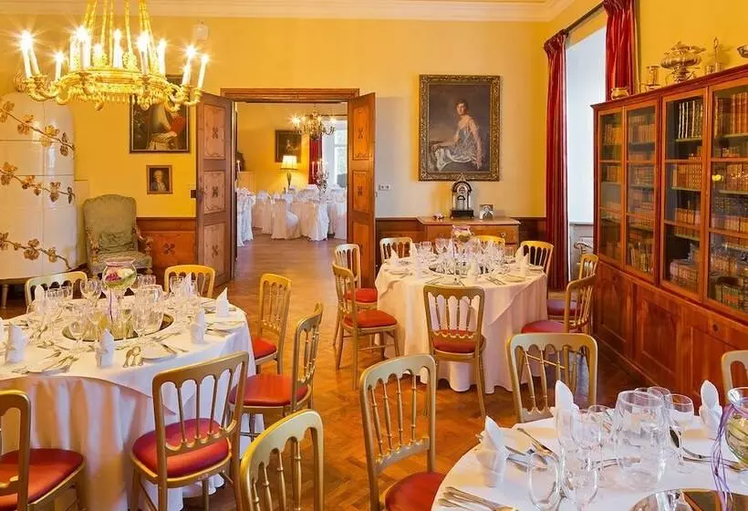 호텔 Schloss Ernegg