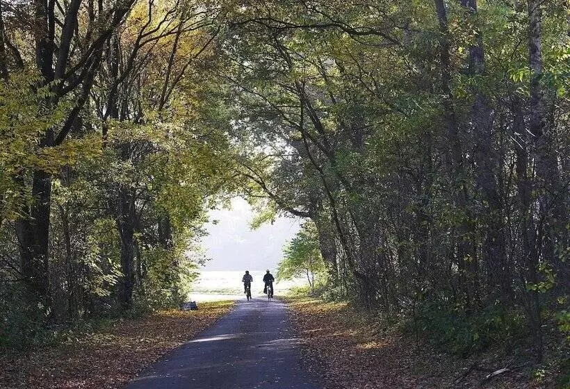 호텔 Schloss Ernegg