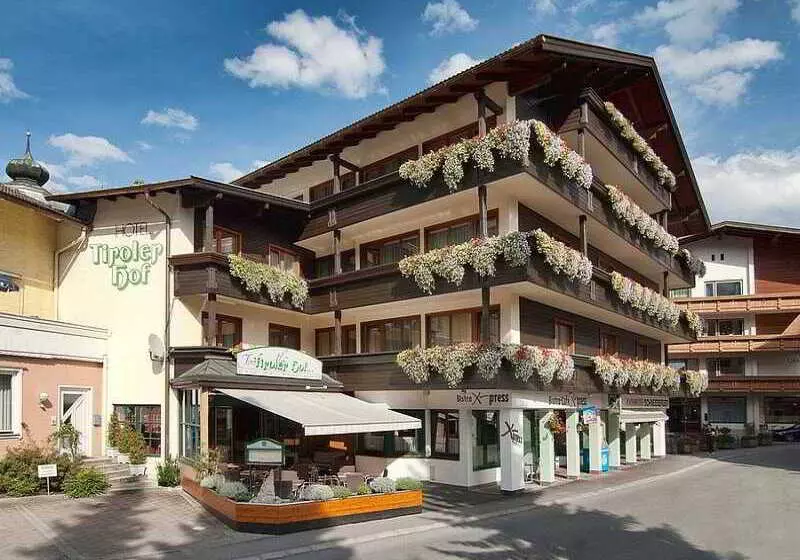 ホテル Lieblingsplatz Tirolerhof
