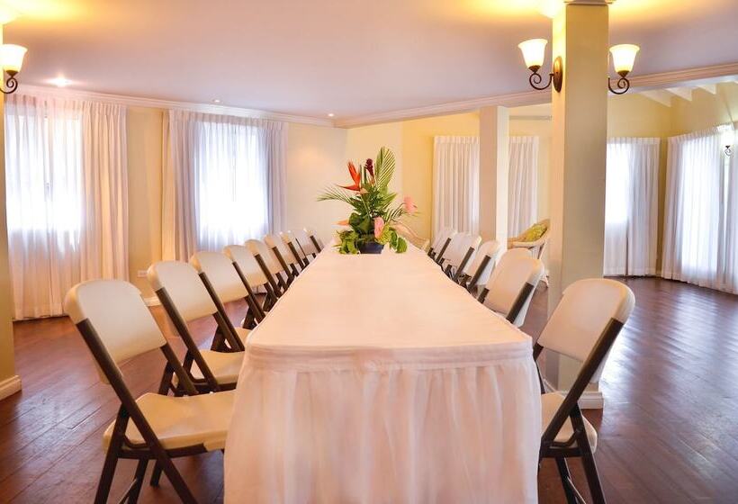 هتل The Club Barbados All Inclusive Adults Only