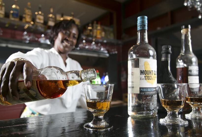 هتل The Club Barbados All Inclusive Adults Only