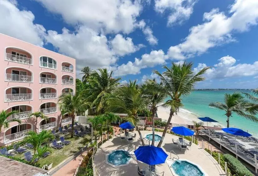 استراحتگاه Butterfly Beach