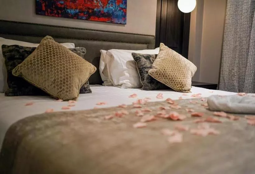 Balmoral Hotel, Belfast