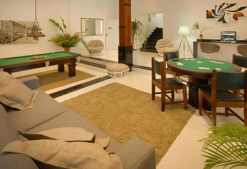 Отель Angra Boutique