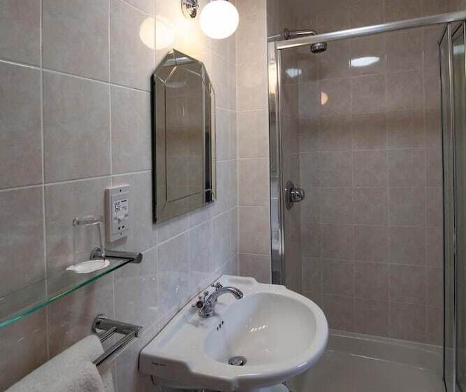 فندق Arundel House