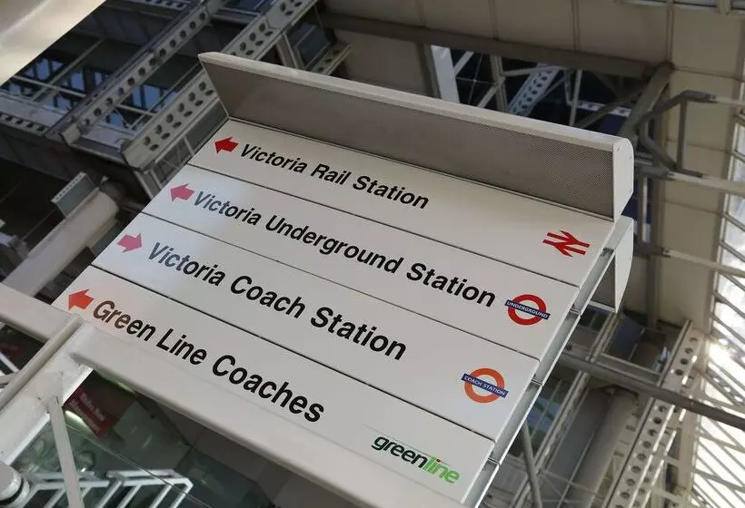 호텔 Best Western Buckingham Palace Rd