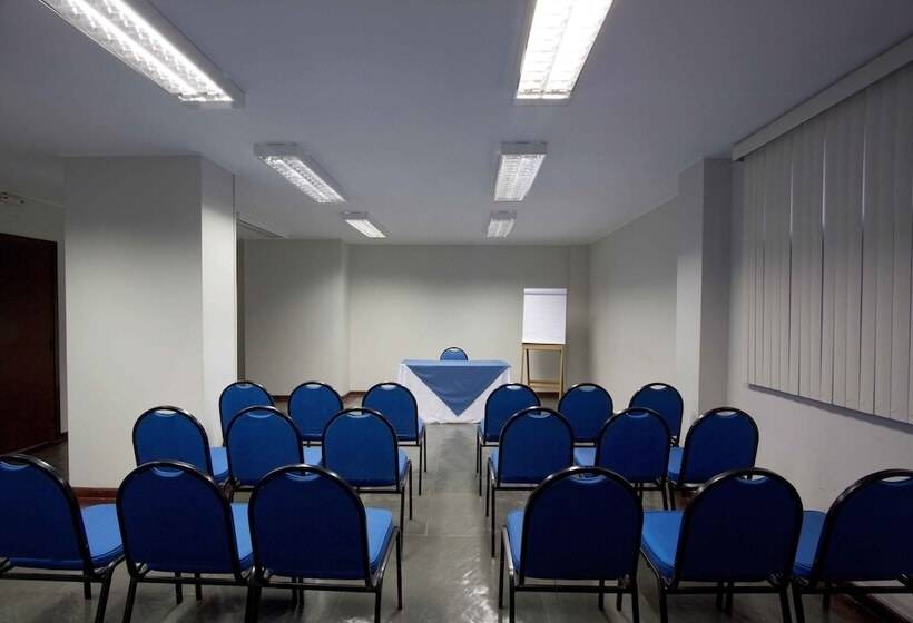 هتل Bristol Exceler Campo Grande