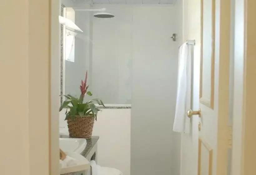 Отель Le Relais La Borie