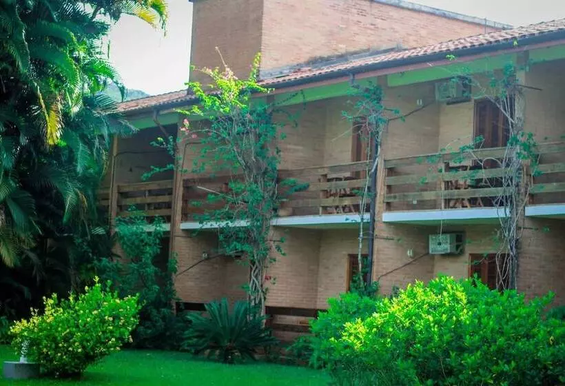 هتل Pousada Maranduba