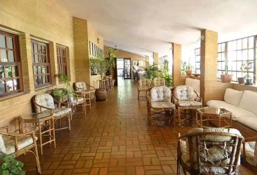 هتل Pousada Maranduba