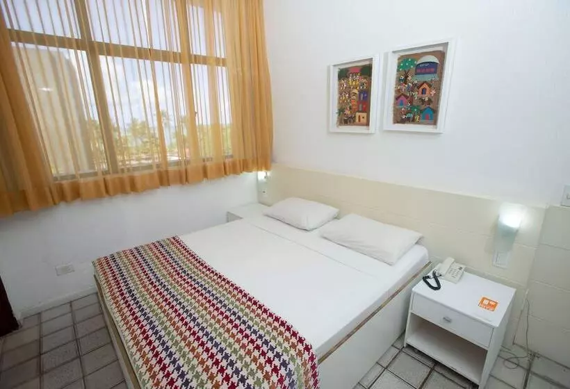 בית מלון כפרי Ritz Plazamar