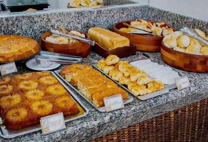 בית מלון כפרי Ritz Plazamar