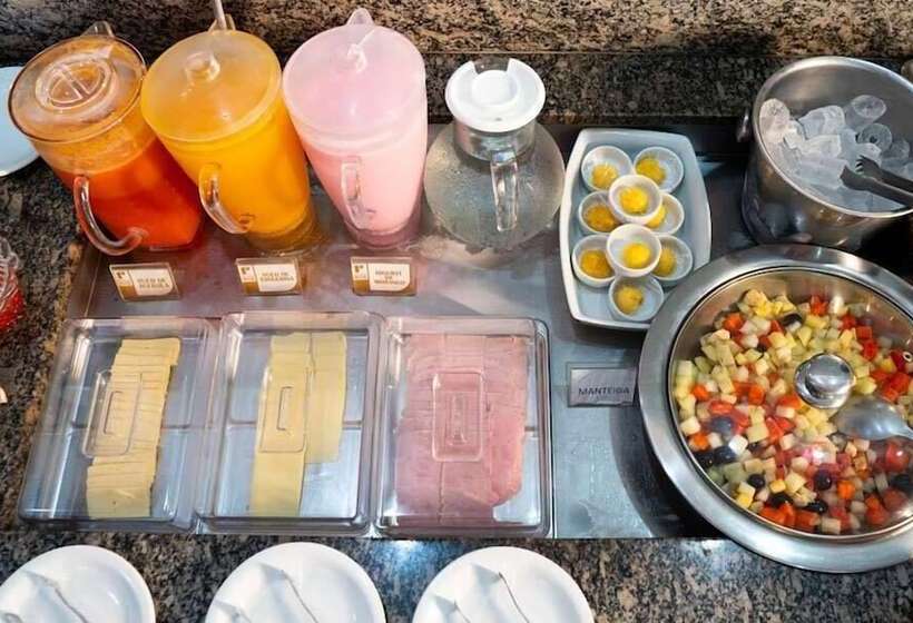 酒店 Ritz Plazamar