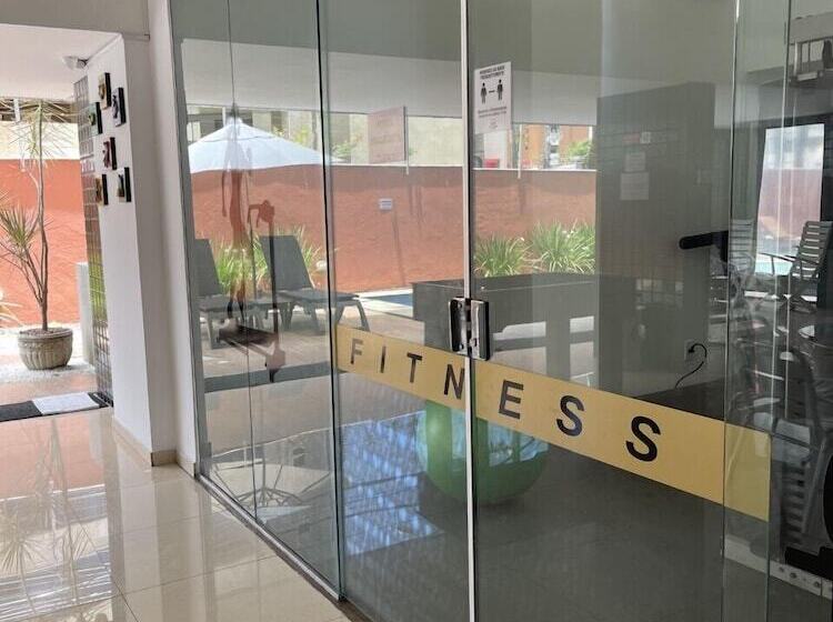 酒店 Ritz Plazamar