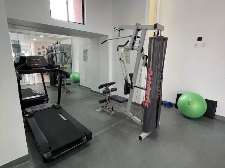 בית מלון כפרי Ritz Plazamar