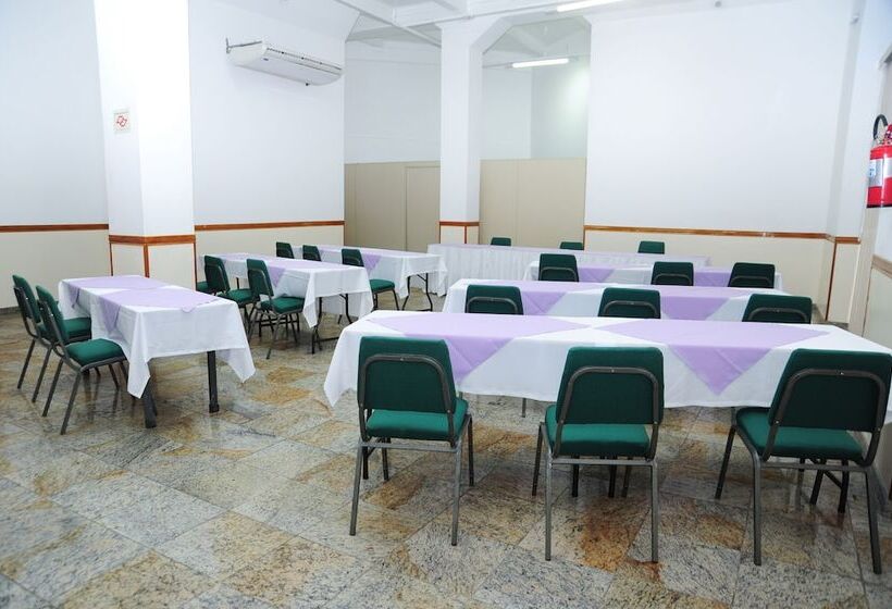 هتل Euro Suite São Paulo By Nacional Inn   A 600 Metros Da Rua 25 De Março