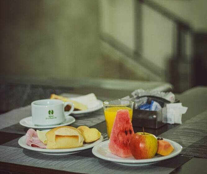 هتل Euro Suite São Paulo By Nacional Inn   A 600 Metros Da Rua 25 De Março