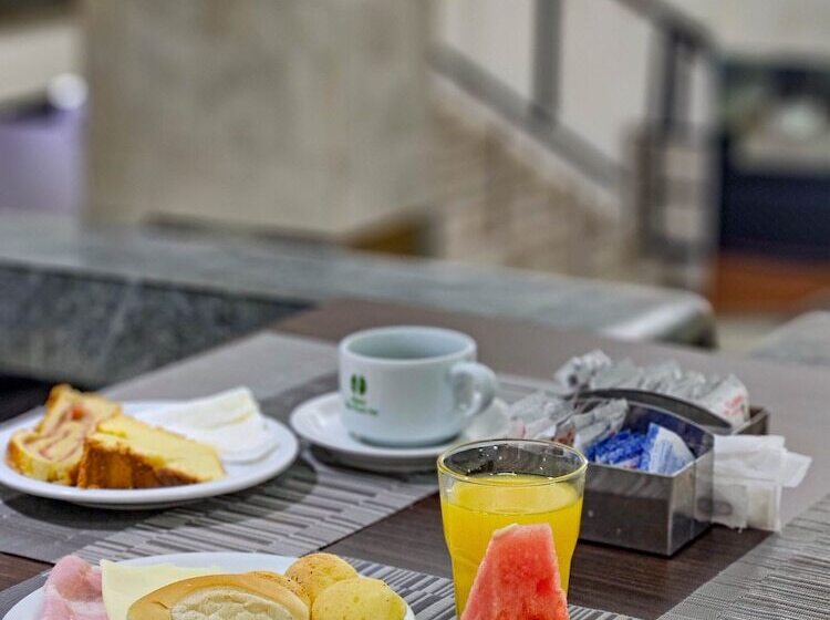 هتل Euro Suite São Paulo By Nacional Inn   A 600 Metros Da Rua 25 De Março