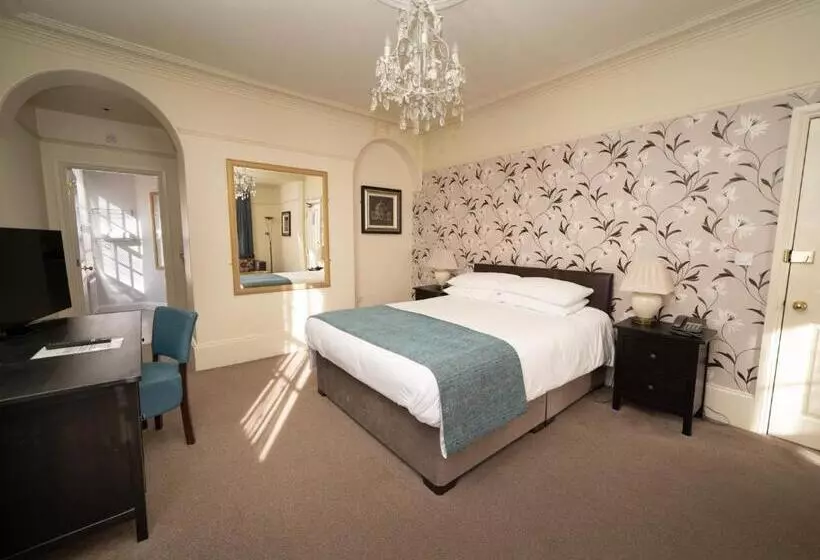 Отель The Angel