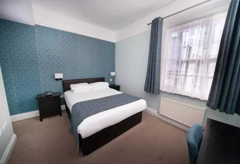 Отель The Angel