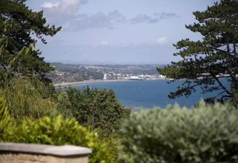 בית מלון כפרי Bourne Hall Country