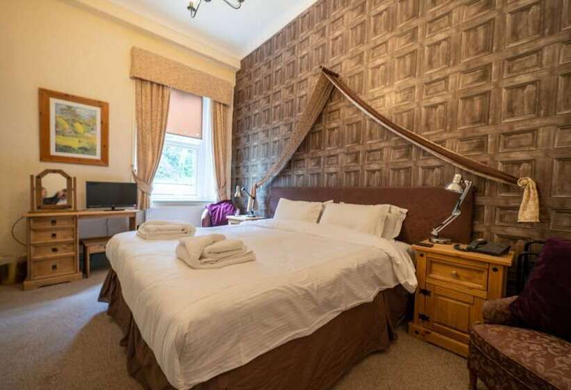 בית מלון כפרי Bourne Hall Country