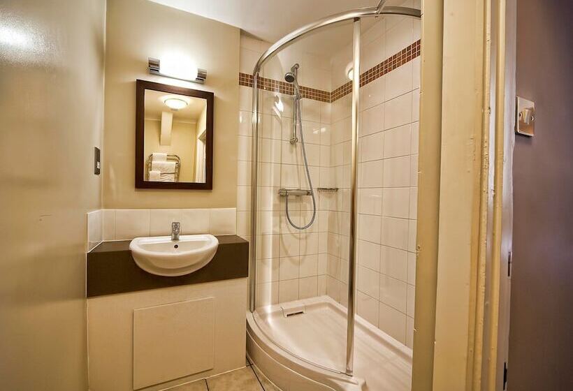 فندق Brownsover Hall