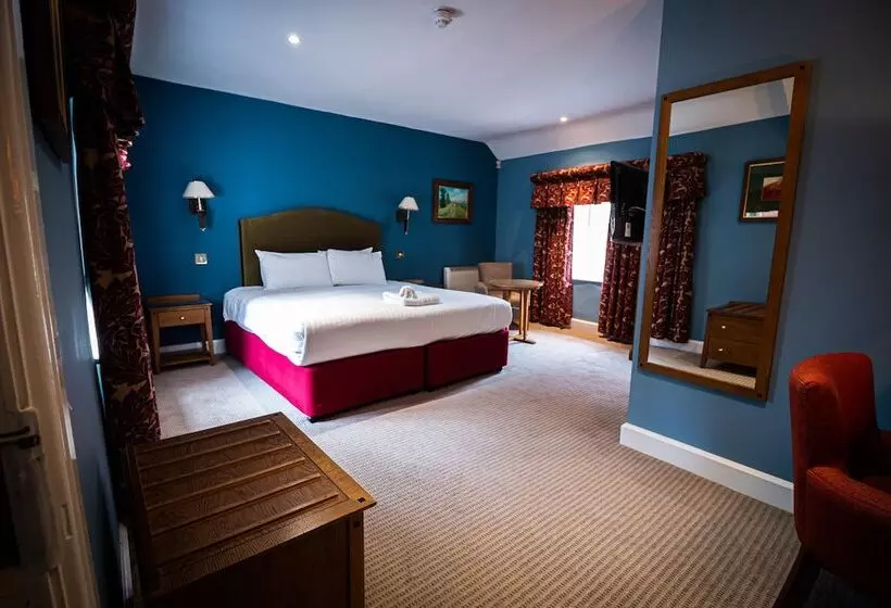 Отель Brownsover Hall