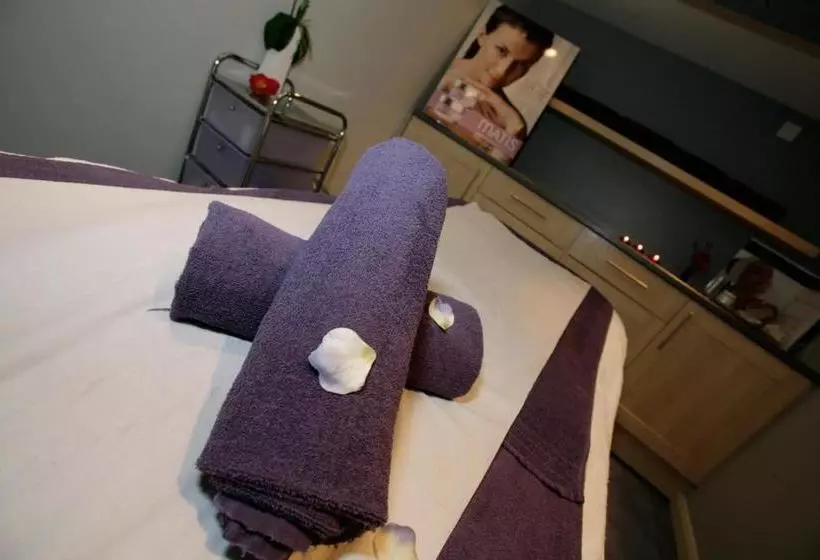 Отель Cisswood House