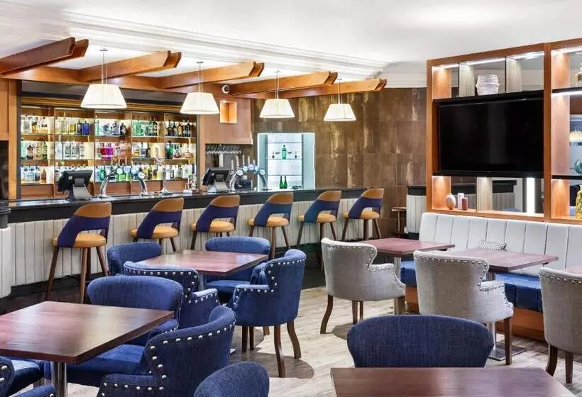 Delta Hotels By Marriott Cheltenham Chase