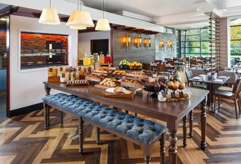 Delta Hotels By Marriott Cheltenham Chase