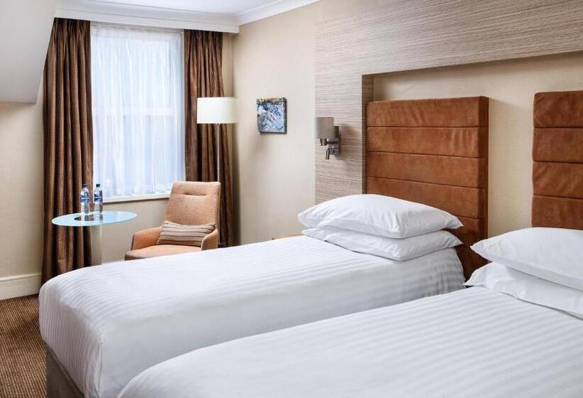 Delta Hotels By Marriott Cheltenham Chase