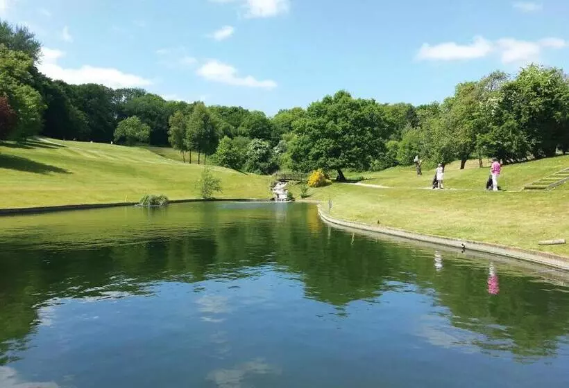 Donnington Valley Hotel, Golf & Spa