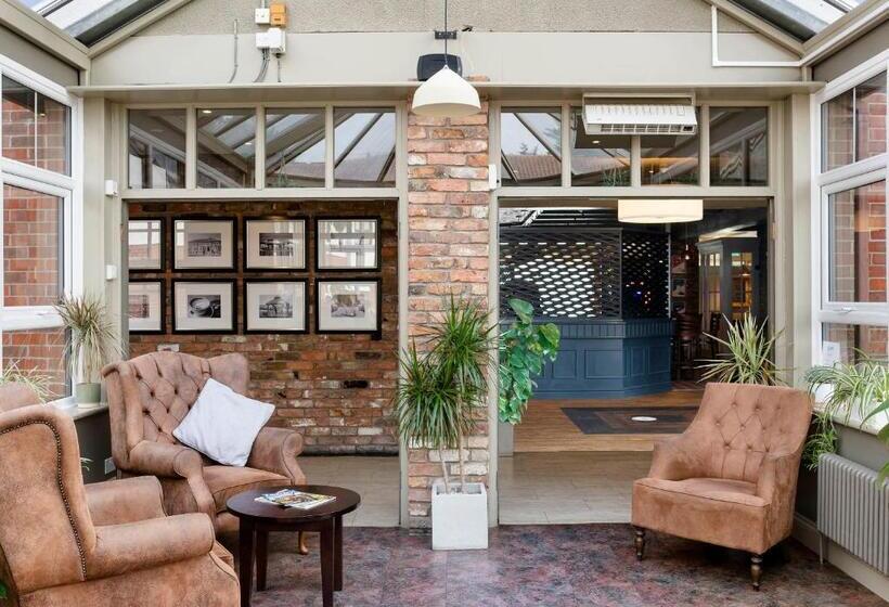 Dragonfly Hotel Colchester