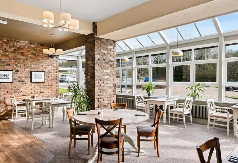 Dragonfly Hotel Colchester