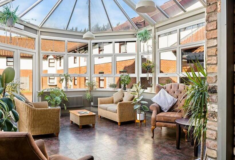 Dragonfly Hotel Colchester